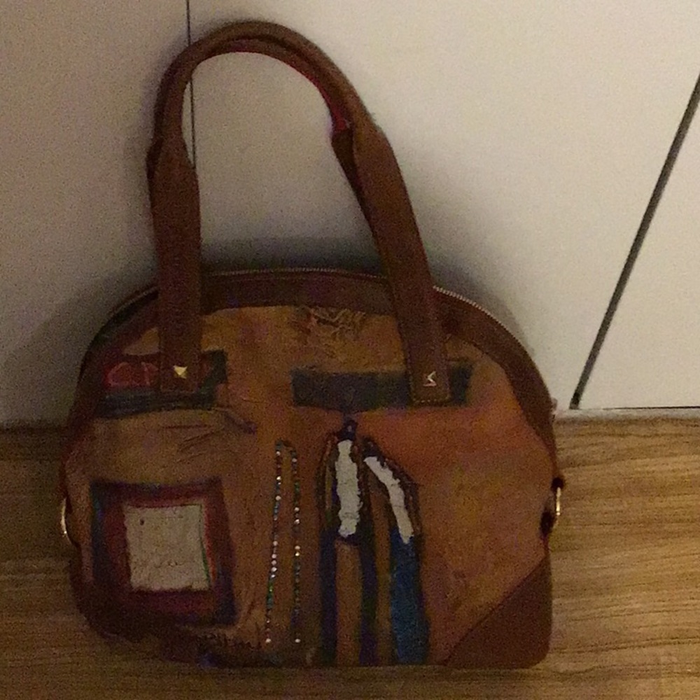 DeBilzan Mario Hernandez limited edition bag 450